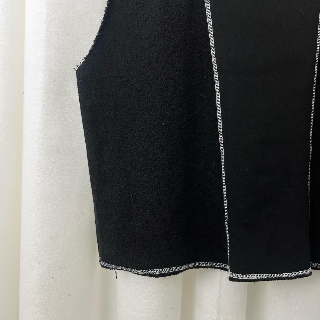 모어댄도프 블랙 코튼 베스트 상품이미지4