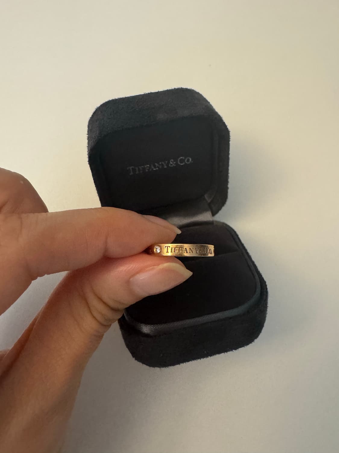 티파니앤코 T&Co 밴드링 3mm, 18k 로즈골드, 다이아몬드 세팅 상품이미지7