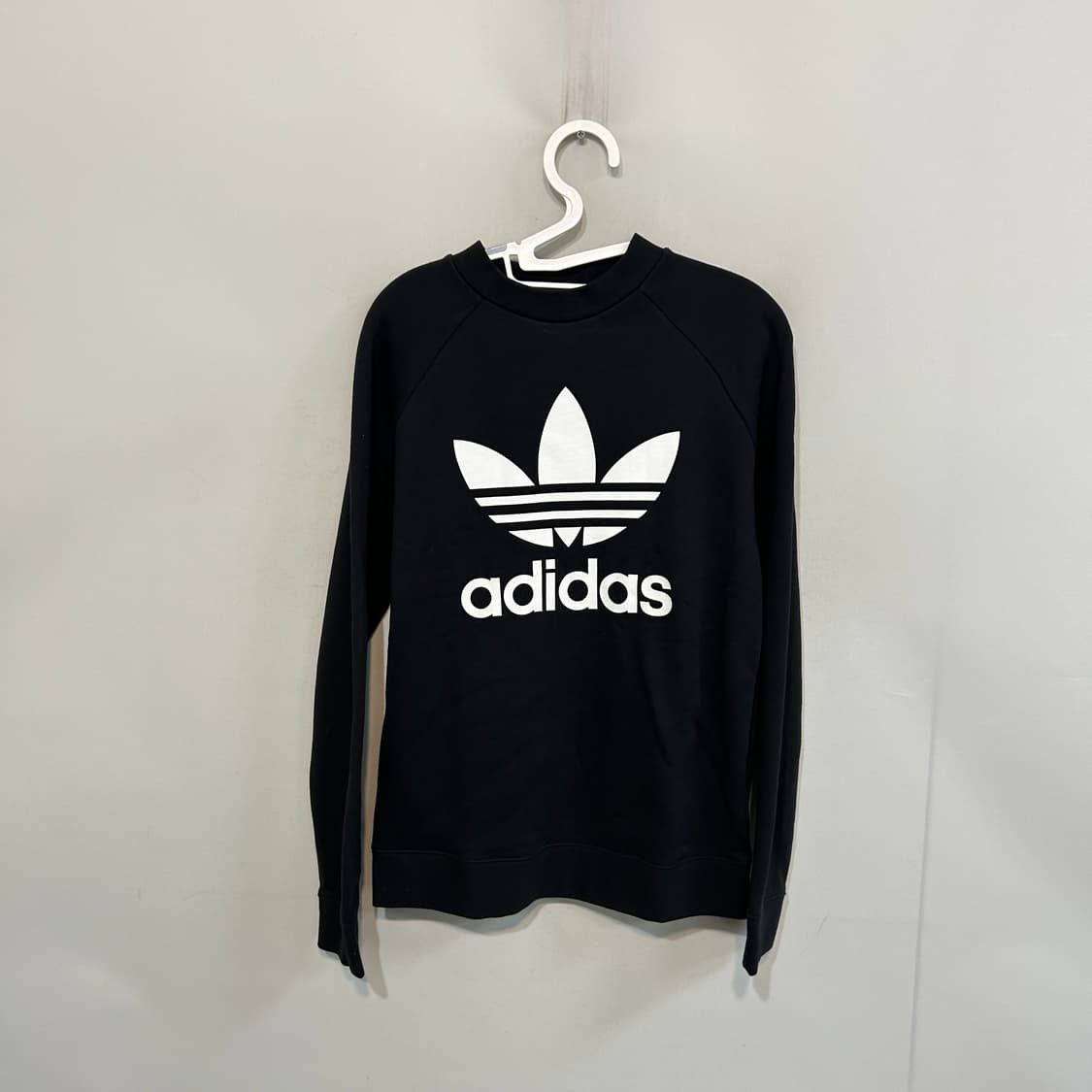 아디다스 여성 기모 맨투맨 100 상품이미지1