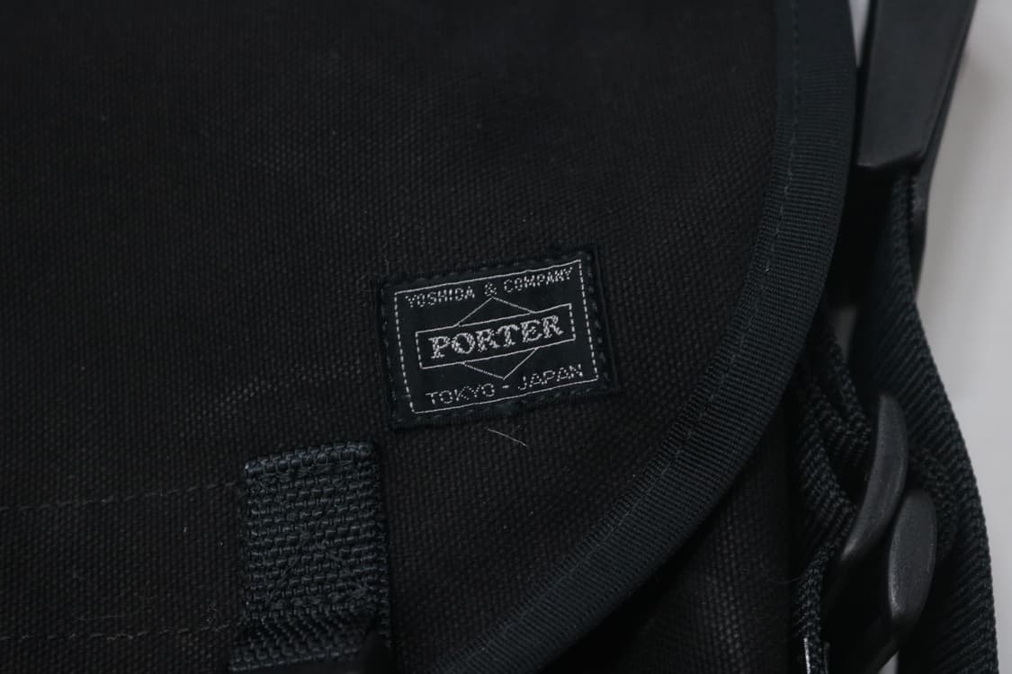 포터 블랙 캔버스 바이커백 상품이미지3