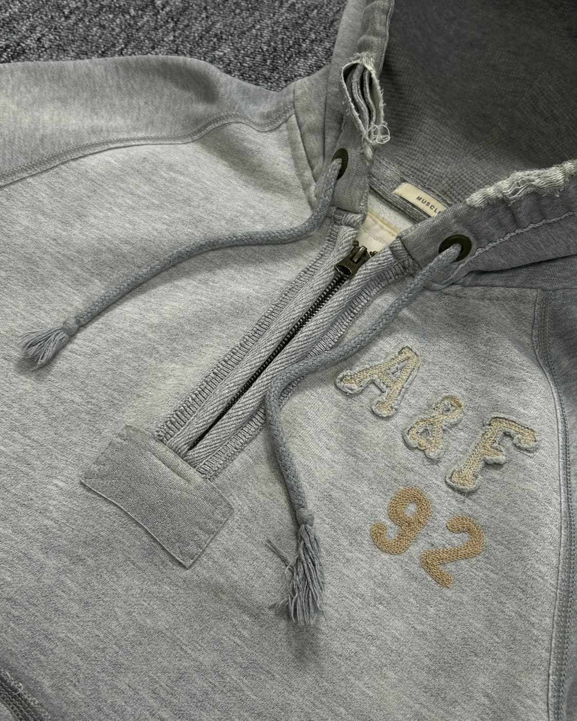 아베크롬비 빈티지 패치로고 후드티 상품이미지4