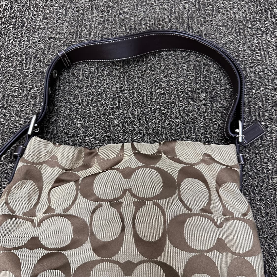 COACH 코치 시그니처 모노그램 여성 숄더백 상품이미지2