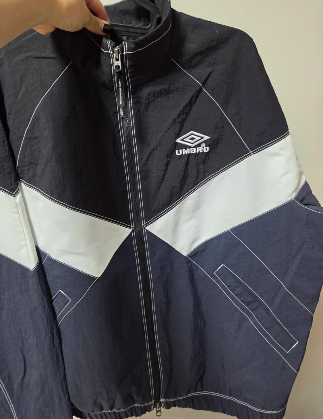 엄브로 타슬란 셋업 상품이미지5