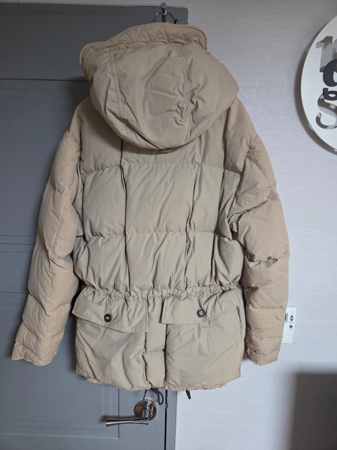 헤이마티니 베이지 카라코람 패딩 파카 상품이미지4