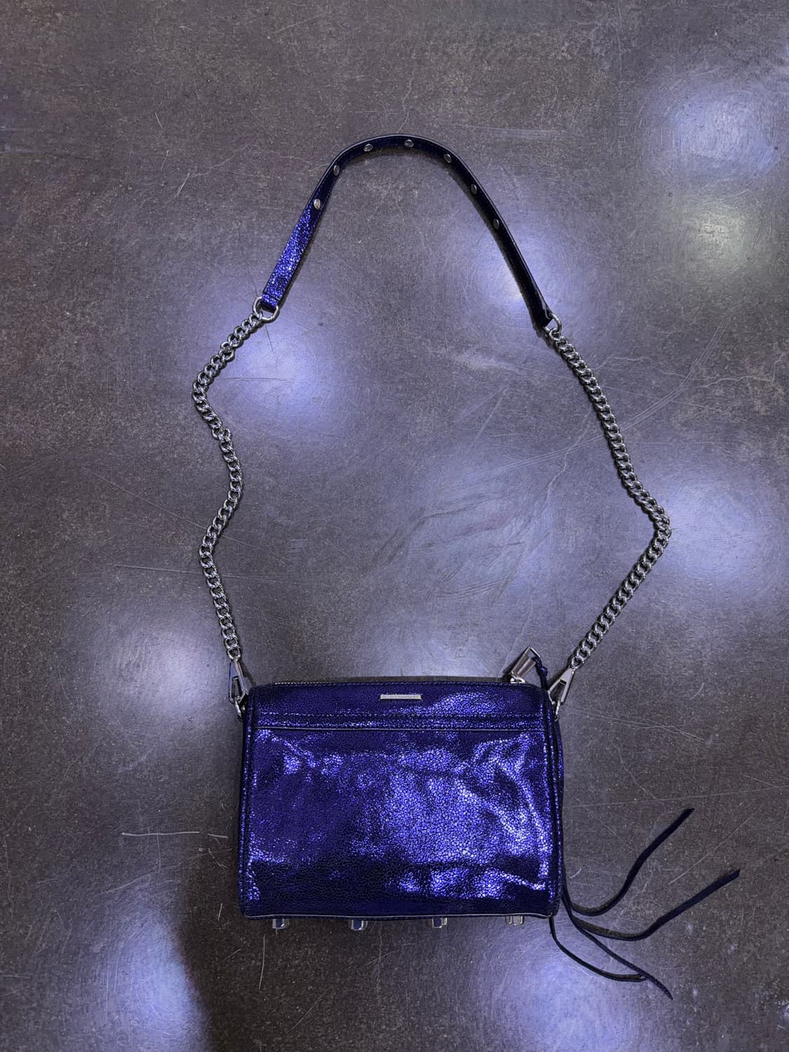 레베카밍코프 체인 크로스백 크로스바디 MAC 미니백 미드나잇 캐비어 상품이미지2