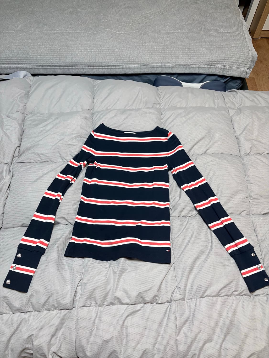 타미힐피거 보트넥 슬림핏 니트 상품이미지1