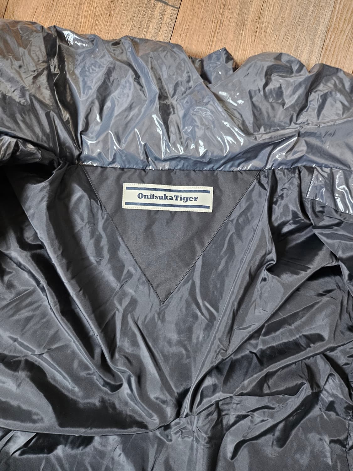 정품)오니츠카타이거 롱패딩S 상품이미지8