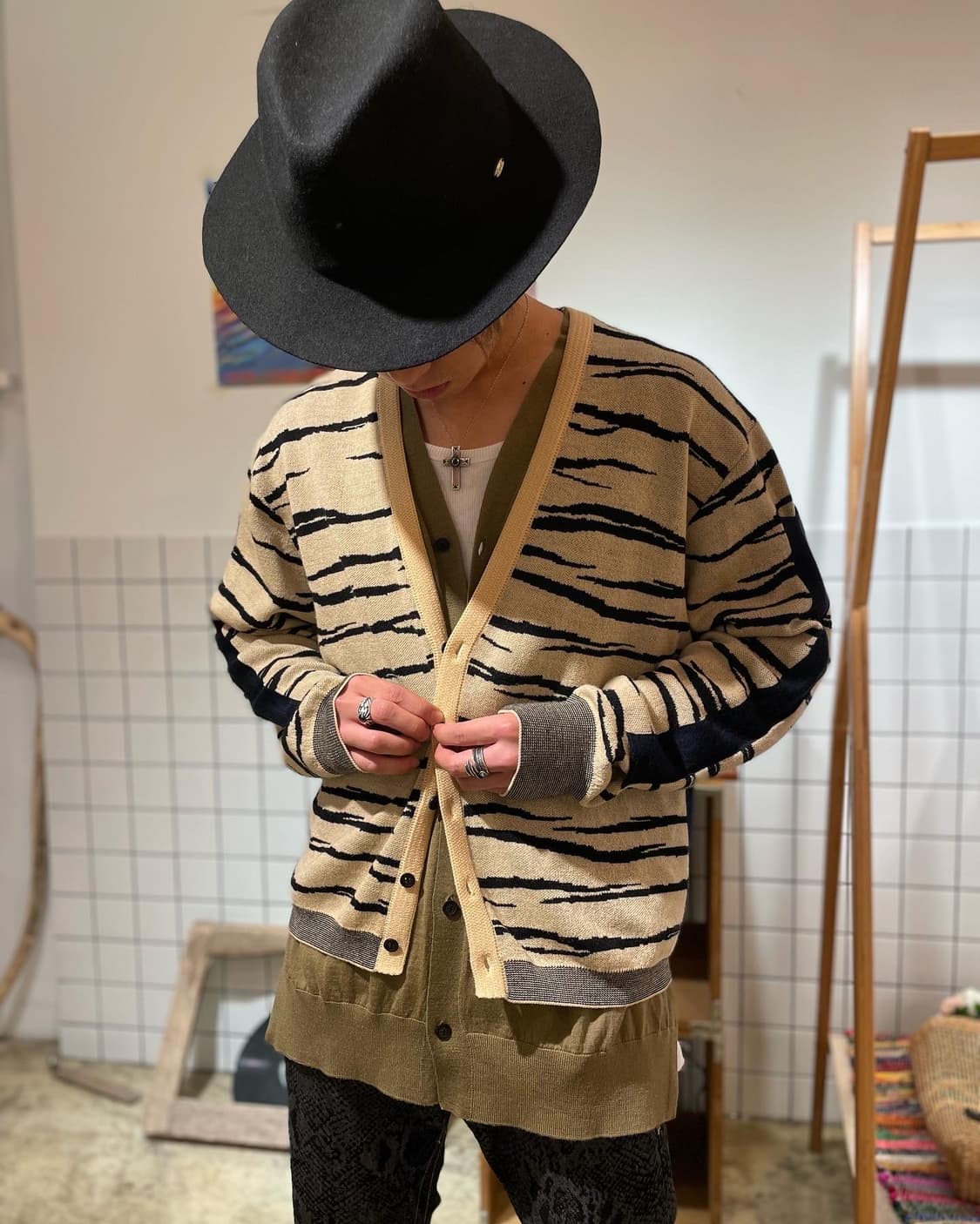 Toga virilis 레이어드 지브라 패턴 가디건 상품이미지9