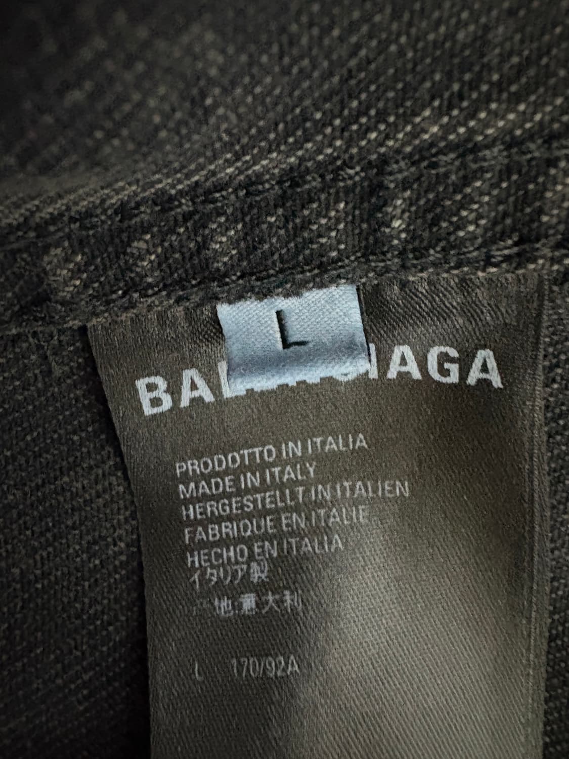 발렌시아가 bb스프레이 자켓 L 판매합니다! 상품이미지1