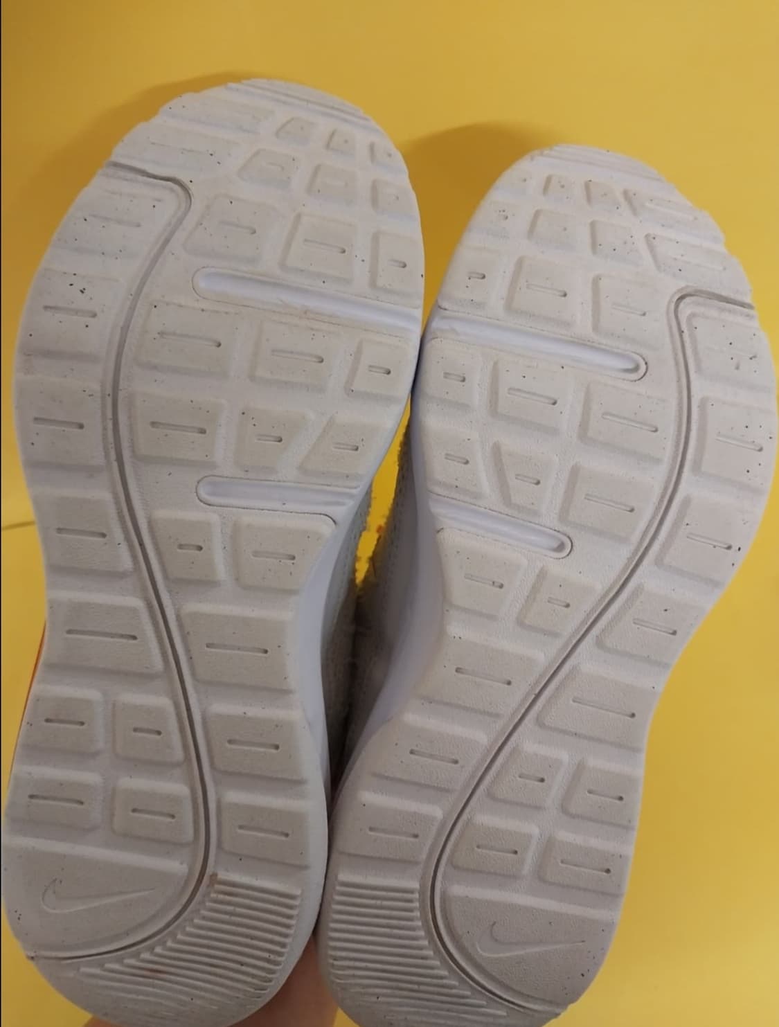 여성 나이키 에어맥스 AP  운동화 (235) 상품이미지8