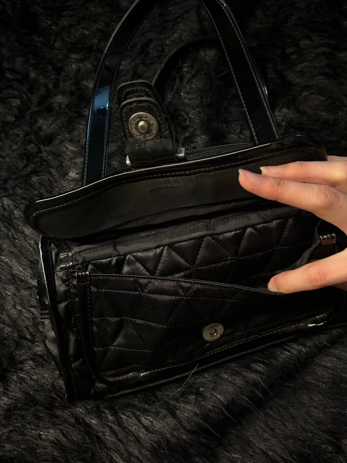 휠라 퀄팅 빈티지 백 상품이미지3