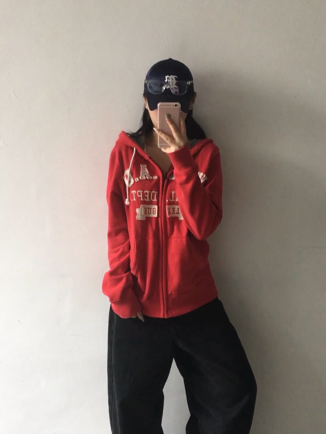 후아유 자수 패치로고 후드집업 상품이미지1