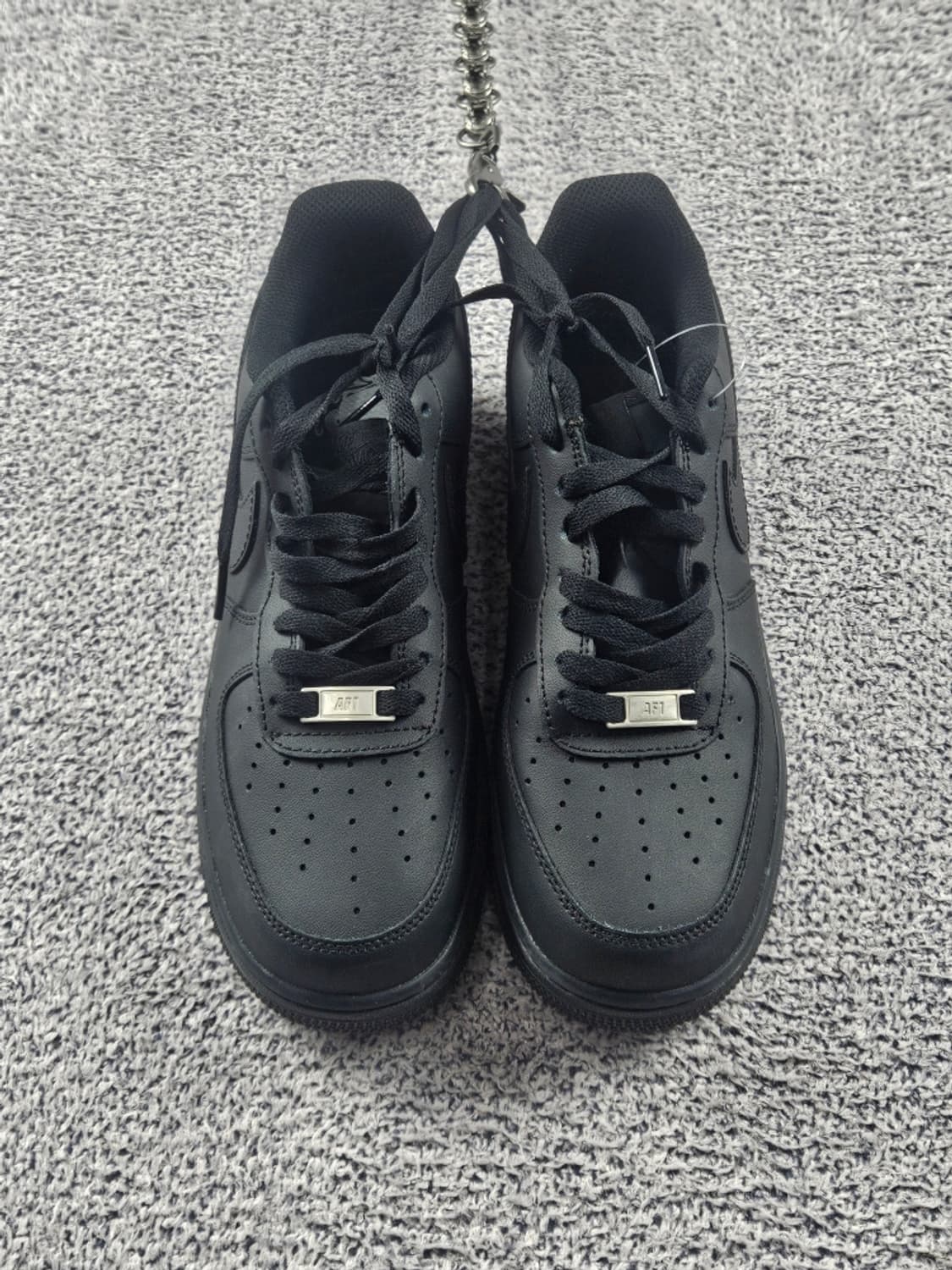 나이키 에어포스 1 "07 트리플블랙 스니커즈 (260MM)/ 11291 상품이미지2