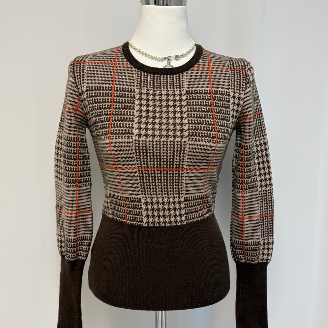 비비안웨스트우드 레드라벨 브라운 하운드 체크 니트 상품이미지5