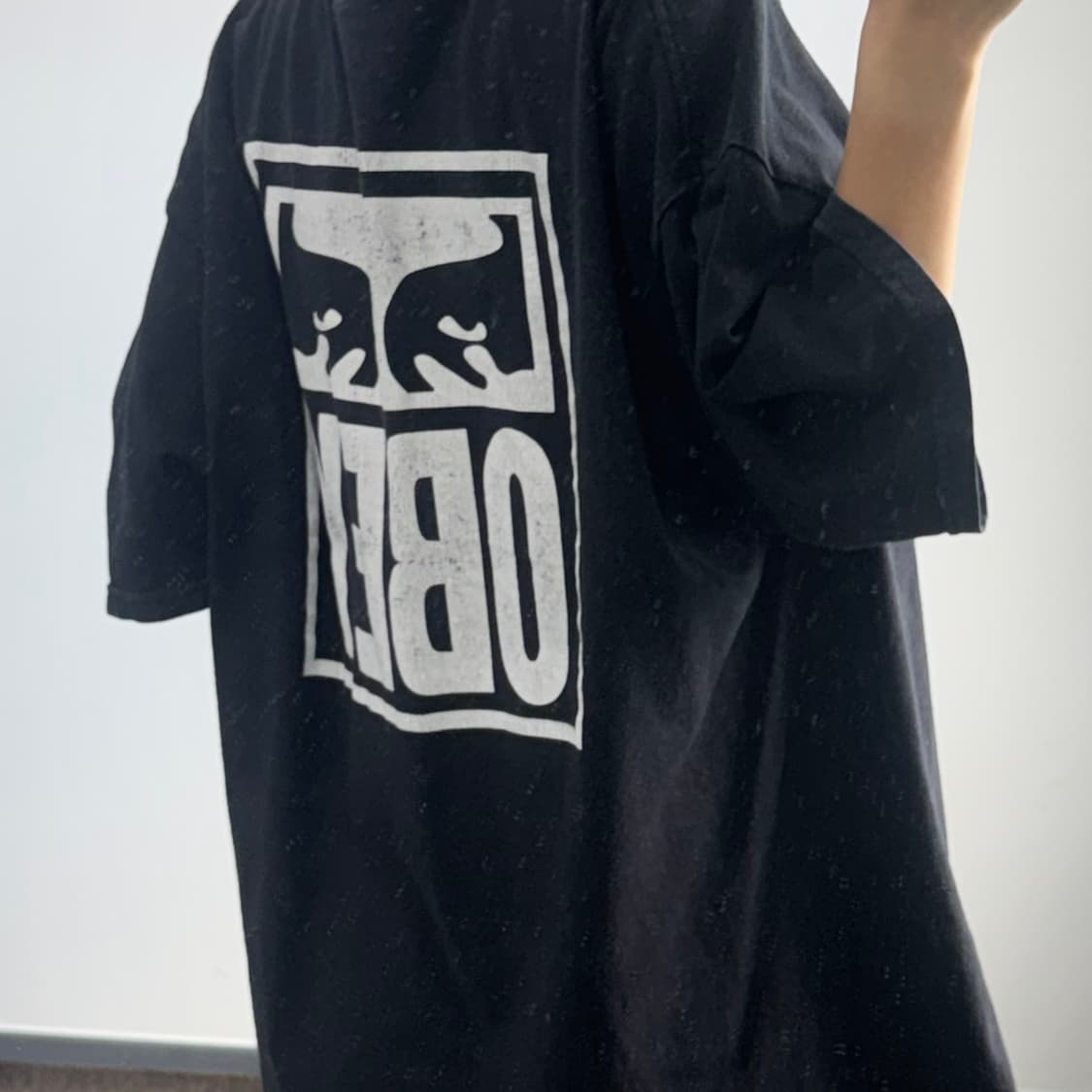 Obey 오베이 백 빅로고 블랙 반팔 상품이미지2