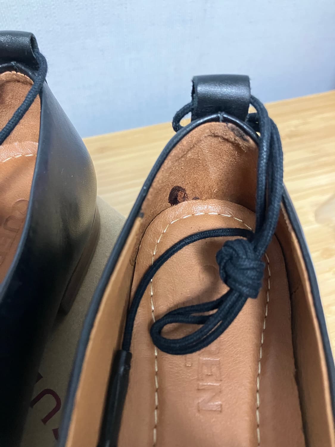 (3회 착용) 쿠에른 마드리드 발레 플랫 230 상품이미지5