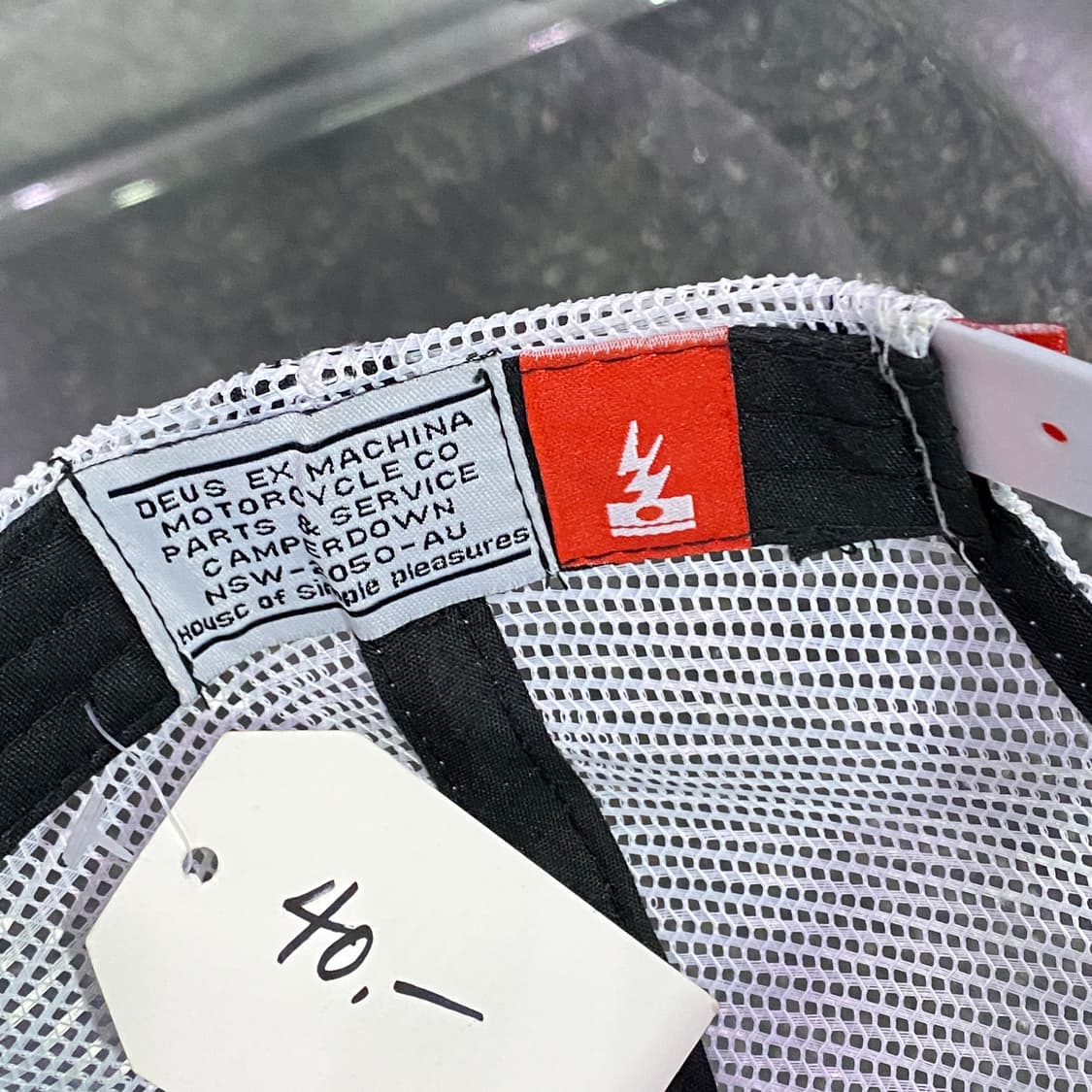 데우스 빅로고 블랙 메쉬 캡 B3798 상품이미지3