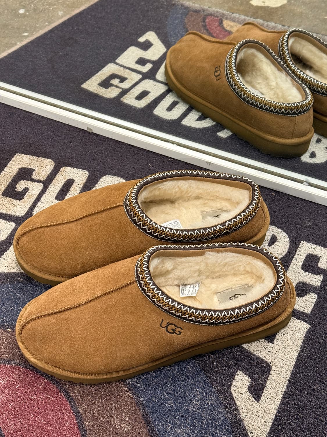 어그 타스만 체스트넛 280-290 상품이미지2