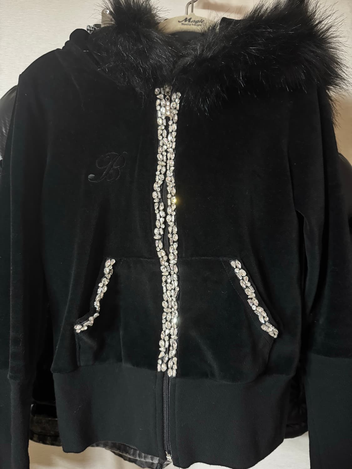 베이비메탈클럽 베메클 글램 퍼 벨루아 후드집업 후집 블랙 상품이미지2