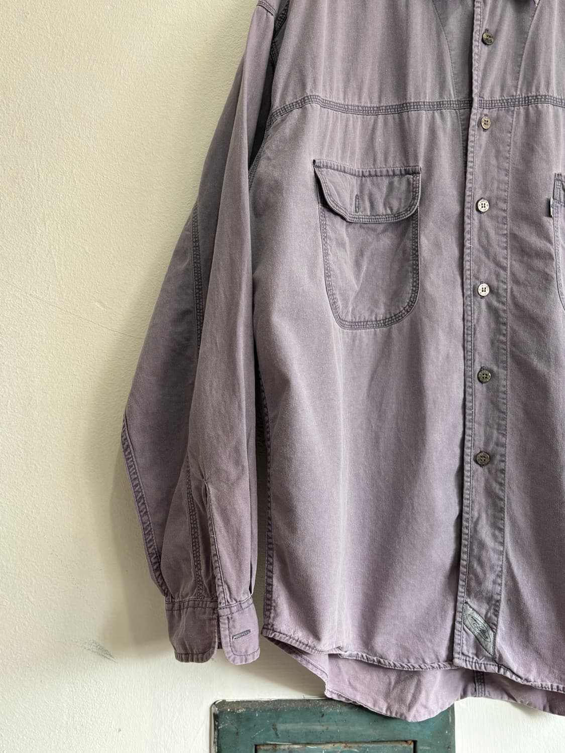90s Levi’s Faded Work Shirt 상품이미지4