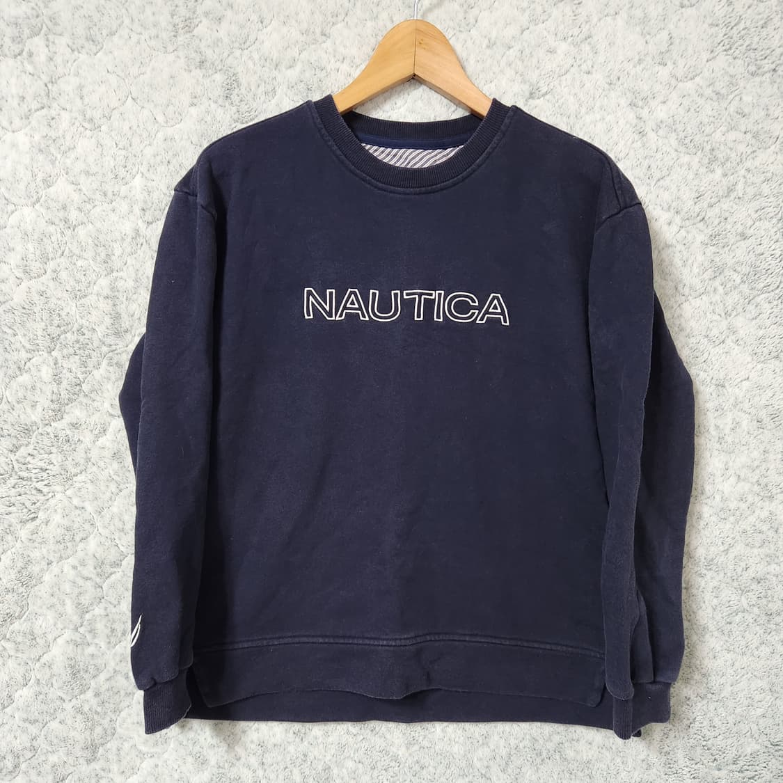 H847 [M] 노티카 맨투맨 티셔츠
 상품이미지1