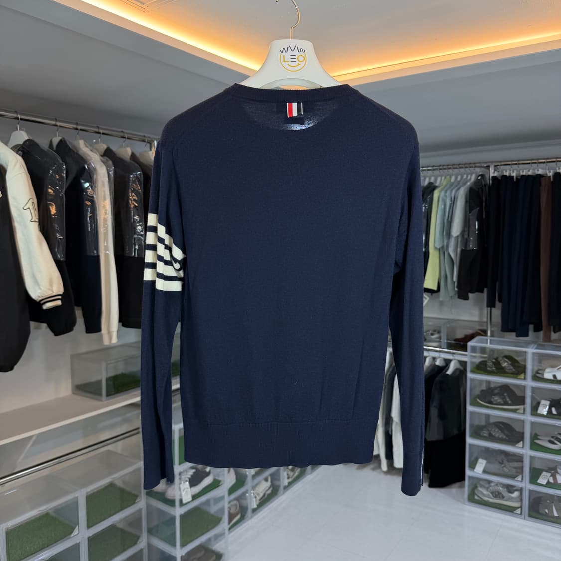 [리오브전포점] 톰브라운 메리노 울 사선 완장 자수 니트 상품이미지2