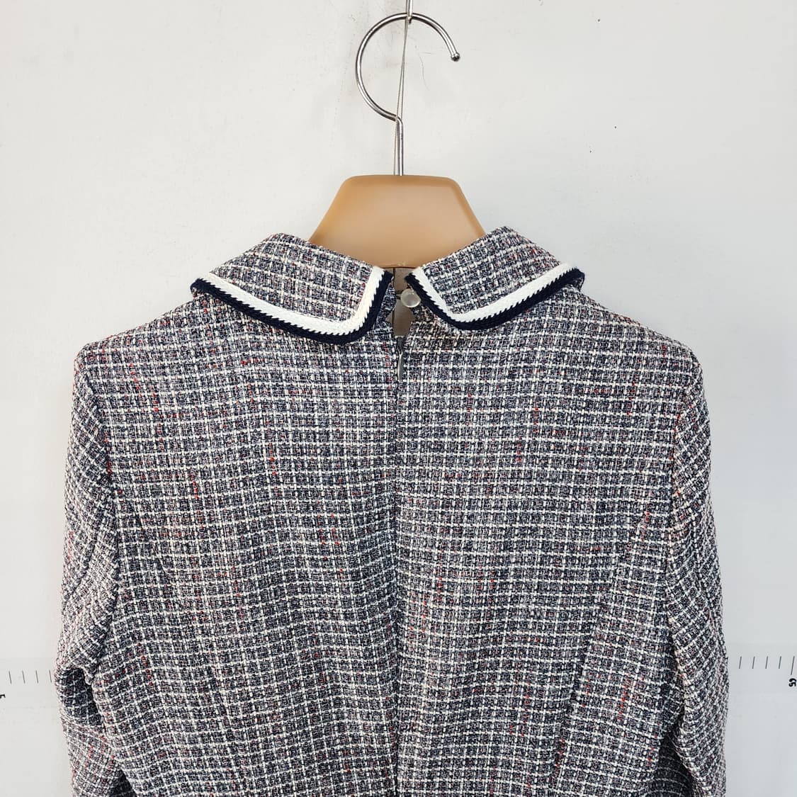 ULMIA STAFF 트위드 카라넥 긴팔 원피스 상품이미지6