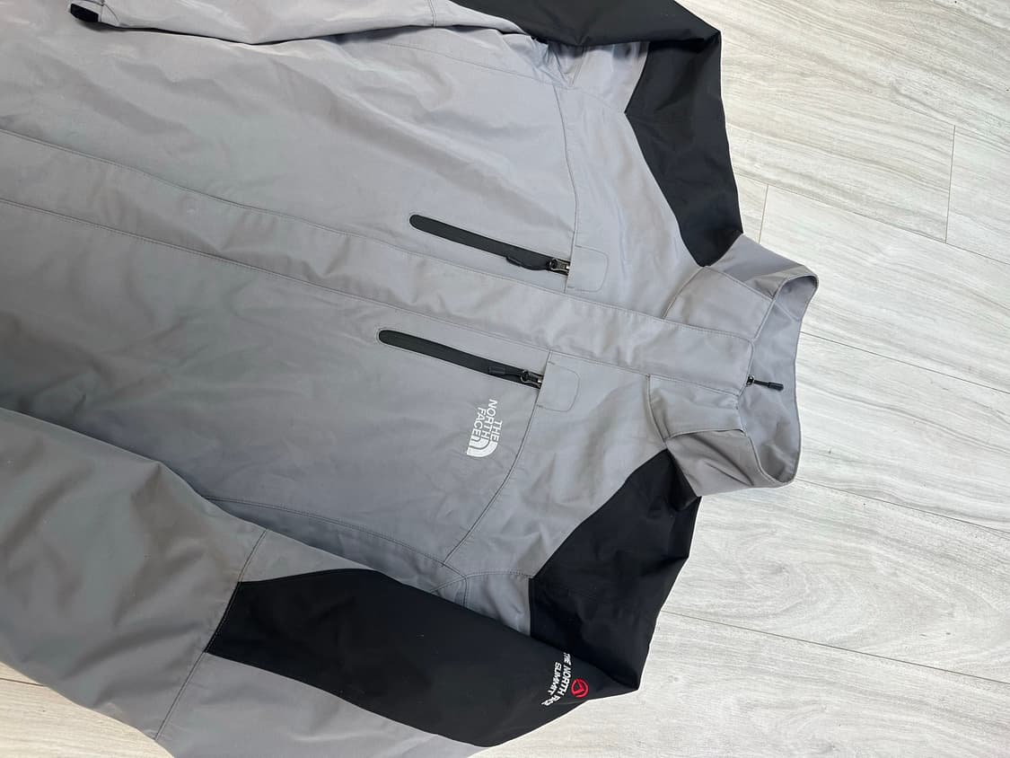 노스페이스 고어택스 바람막이 상품이미지2