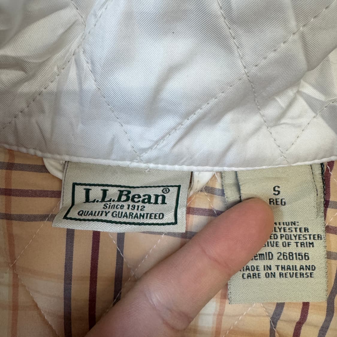 엘엘빈 아이보리 크림 경량 퀼팅 자켓 상품이미지4