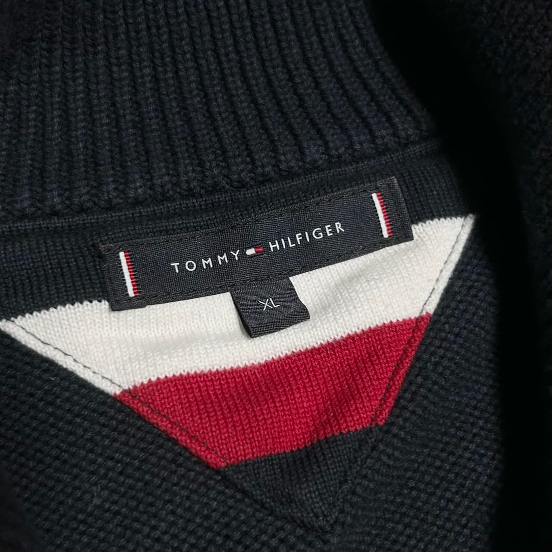 [XL] Tommy 타미힐피거 짙은네이비 헤비 집업 니트 상품이미지4