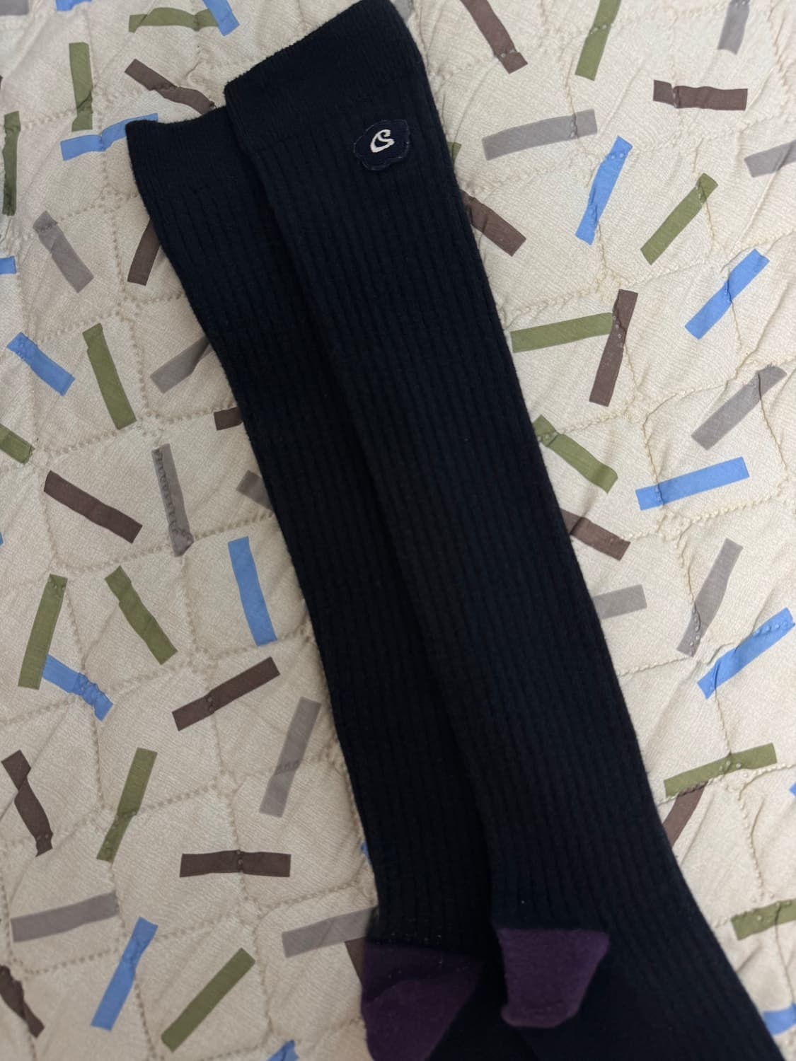 코이세이오 플라워 로고 니삭스 블랙 상품이미지4