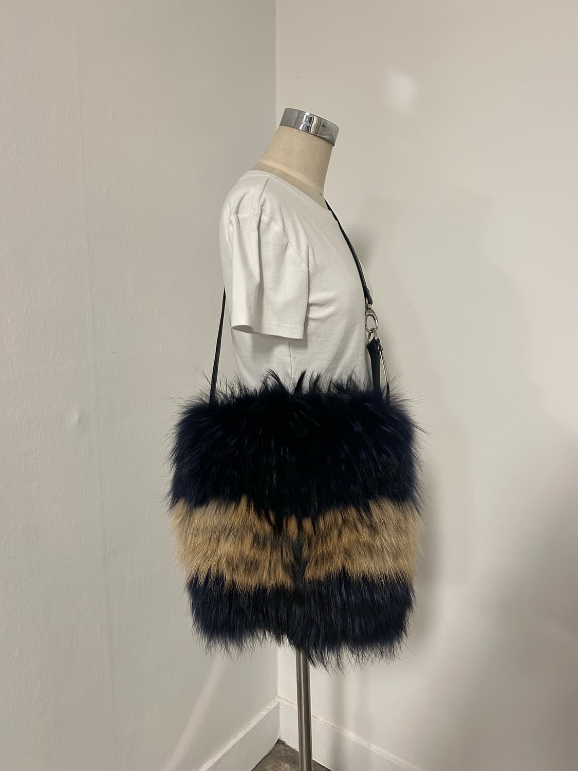 A014 데드스탁 GENA 천연 라쿤 & 폭스 퍼 빈티지 숄더백 상품이미지2