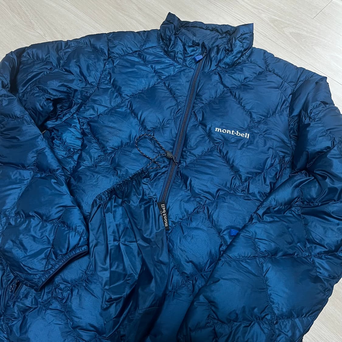 [상태A] 몽벨 여성용 경량패딩 수페리어 다운자켓 상품이미지2