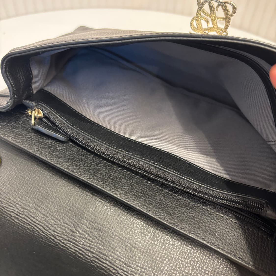 정품 루이까또즈 체인 숄더백     상품이미지8