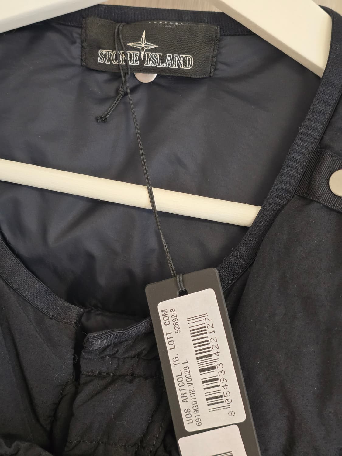 스톤아일랜드 쉐도우 18fw 나슬란 패딩 베스트 블랙 L 상품이미지4