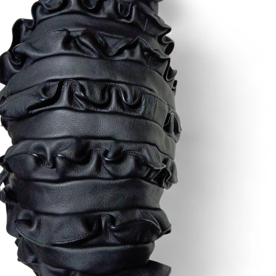 루포 바르셀로나 레더 프릴 보스톤 토트백 꼼데 스타일 상품이미지5