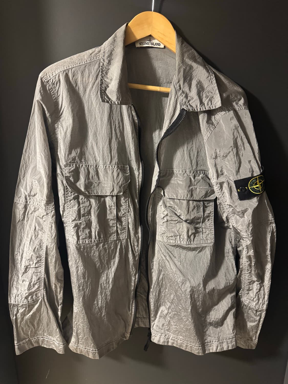 스톤아일랜드 오버셔츠 펄그레이 L 상품이미지1