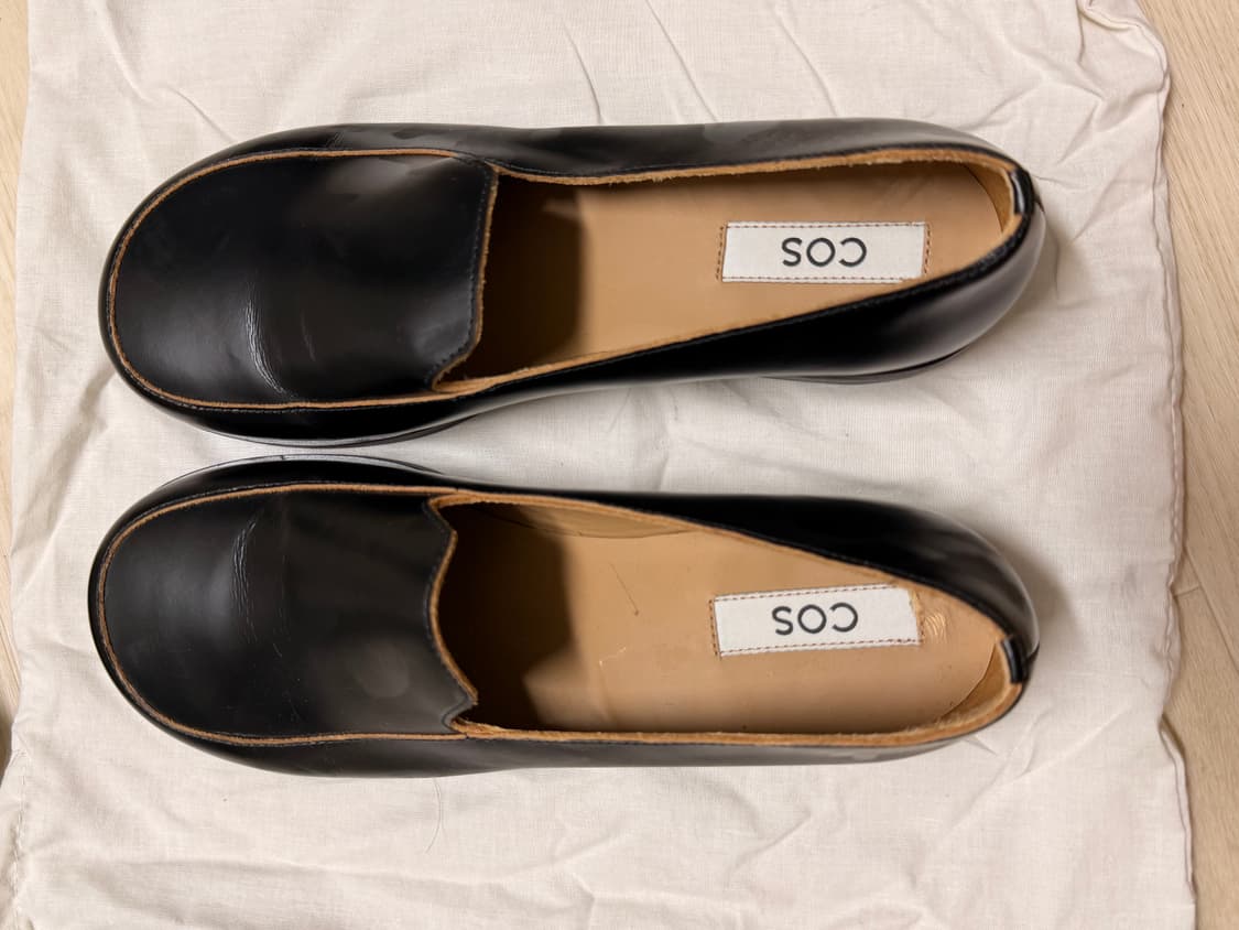 COS 블랙 로퍼 상품이미지1