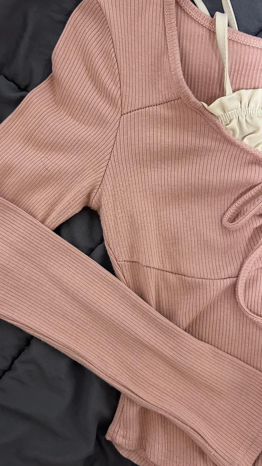 빈티지 히메갸루 핑크 핀터깔 큐빅 홀터넥 로걀탑 긴팔티 상품이미지3