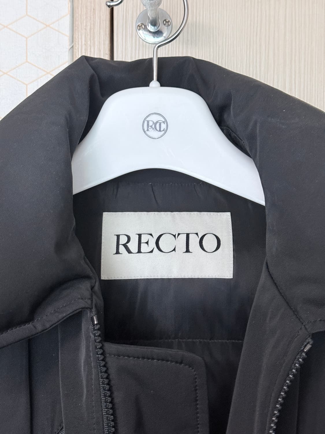 렉토 포코노 패딩 블랙 S 상품이미지4