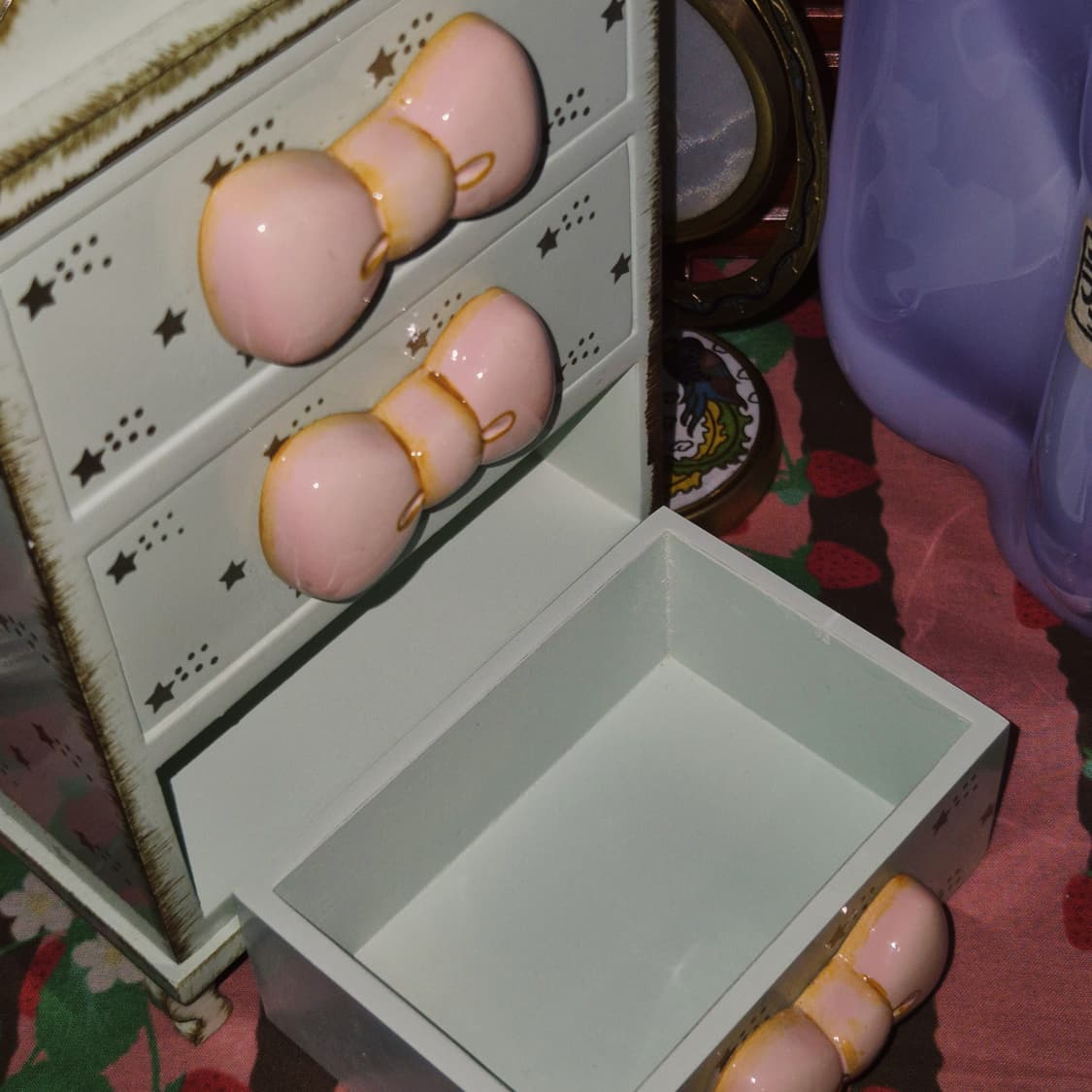 00s 스위머 레트로 키치 리본 3단 우드 서랍장 상품이미지8