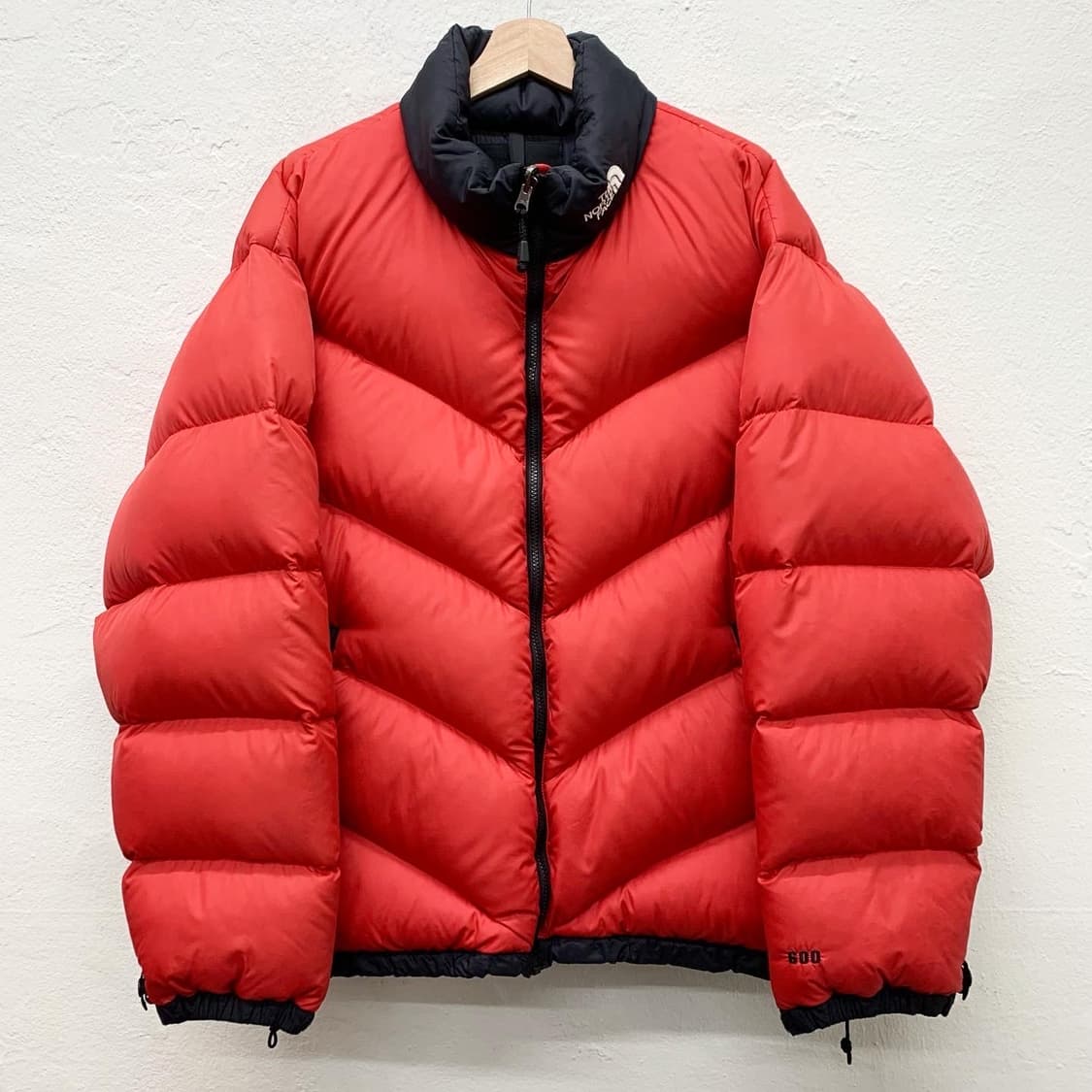 노스페이스 90s 레드 TNF 어센트 600 구스 다운 상품이미지1