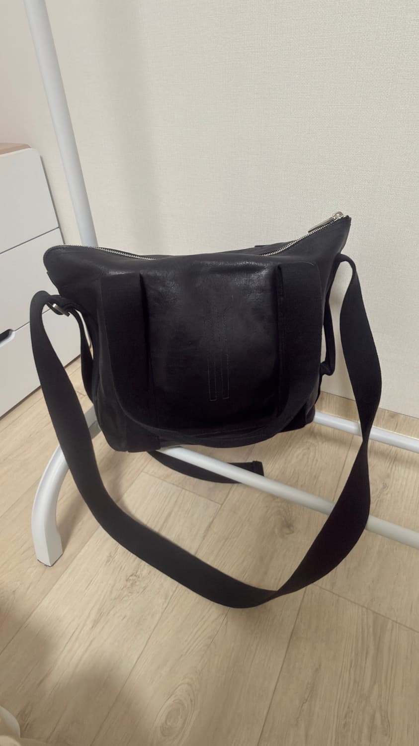 24ss 릭오웬스 레더 숄더백 상품이미지2
