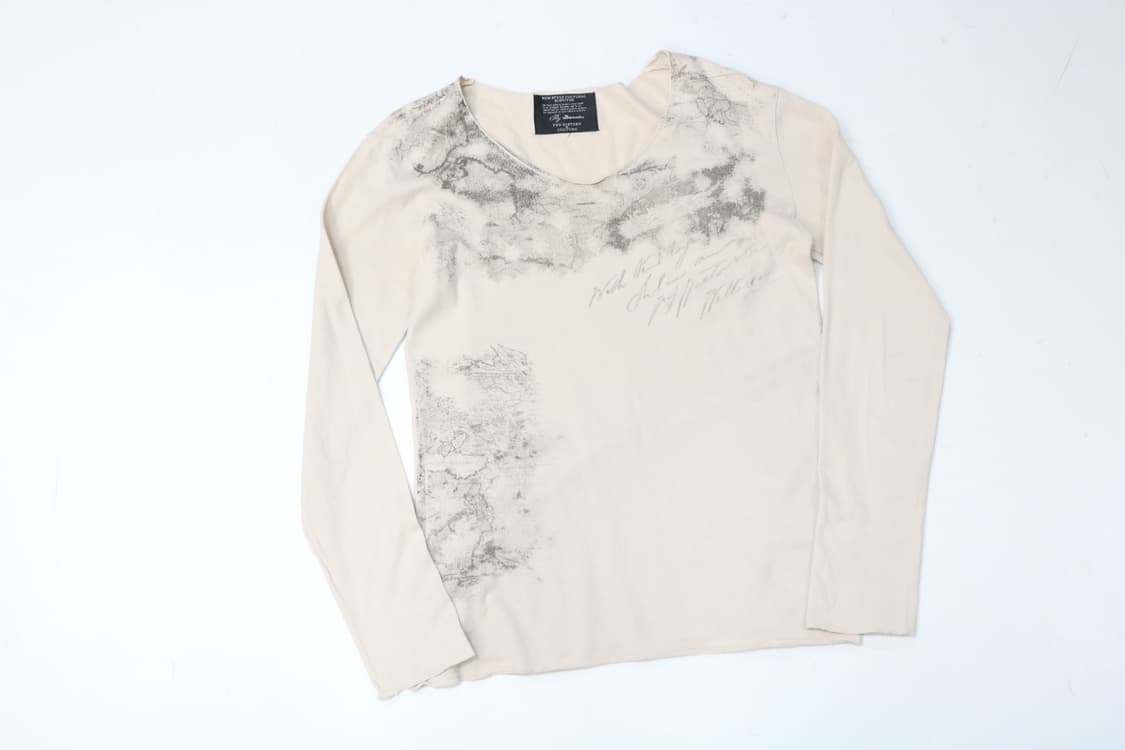 By Beano's 빈티지 레터링 아트워크 롱슬리브 티셔츠 상품이미지2