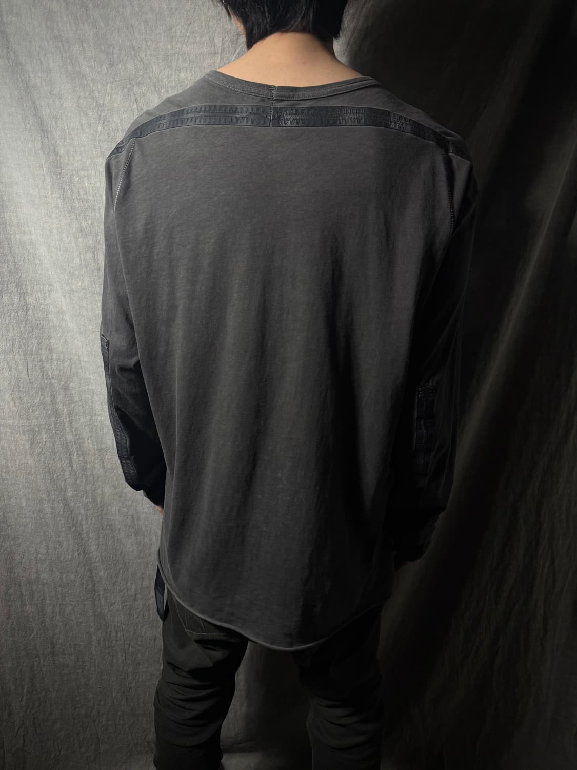 ISAAC SELLAM Garment Dyed Long Sleeve 상품이미지1