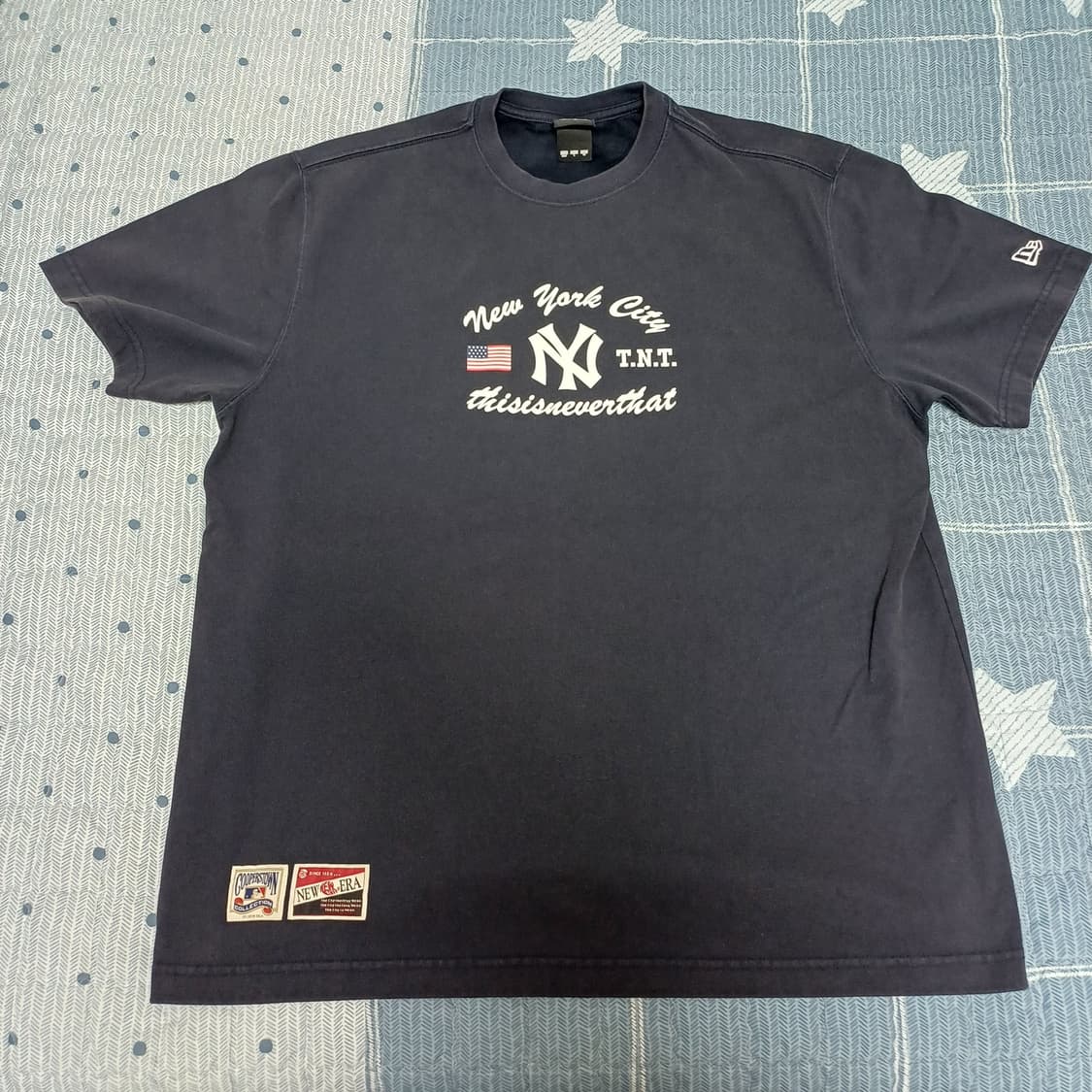 디스이즈네버댓 MLB 뉴에라 뉴욕양키스 반팔티셔츠 L 상품이미지1