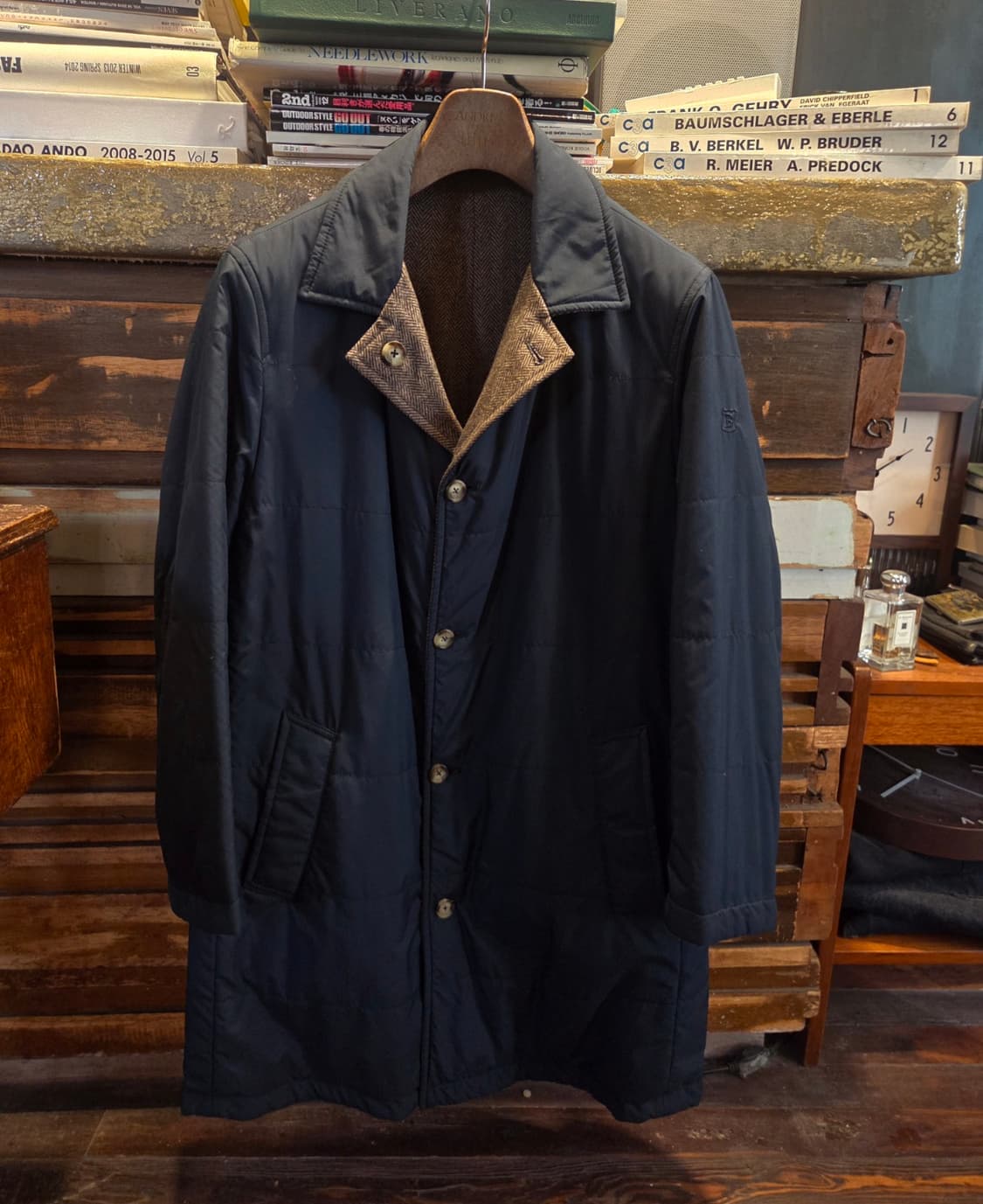 이탈리아 브랜드 브루이어 리버시블 코트 상품이미지1