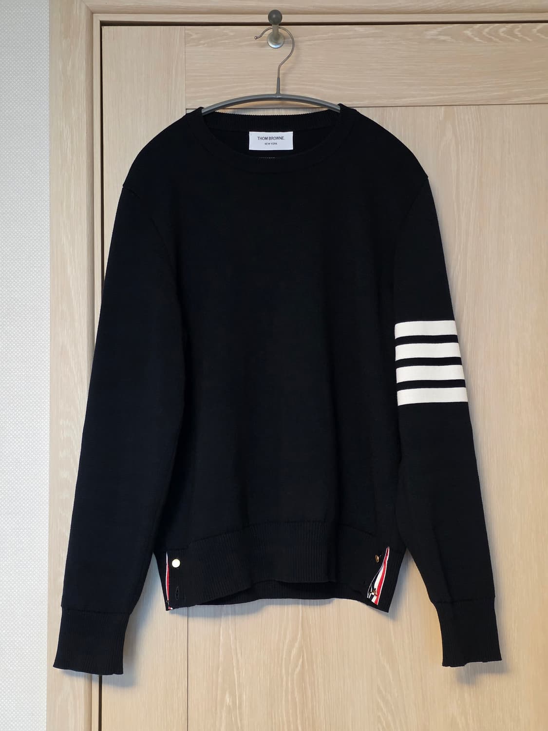 [25년식] 톰브라운 밀라노스티치 금장 니트 3사이즈 상품이미지1