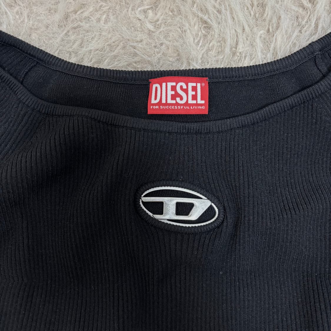 Diesel 컷아웃 크롭티셔츠 상품이미지3