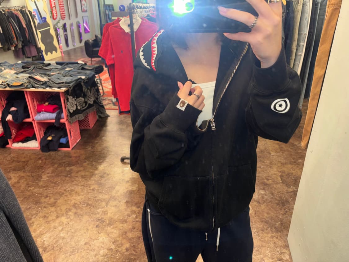 A Bathing Ape 시그니처 샤크 그래픽 카모 패턴 풀 집업 후디 상품이미지3